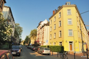 Morgens um sieben ist die Welt noch in Ordnung Morgens um sieben ist die Welt noch in Ordnung